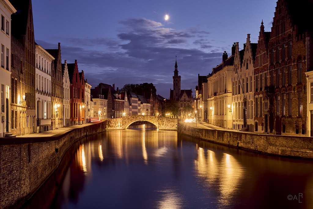 brujas-calles-viajes