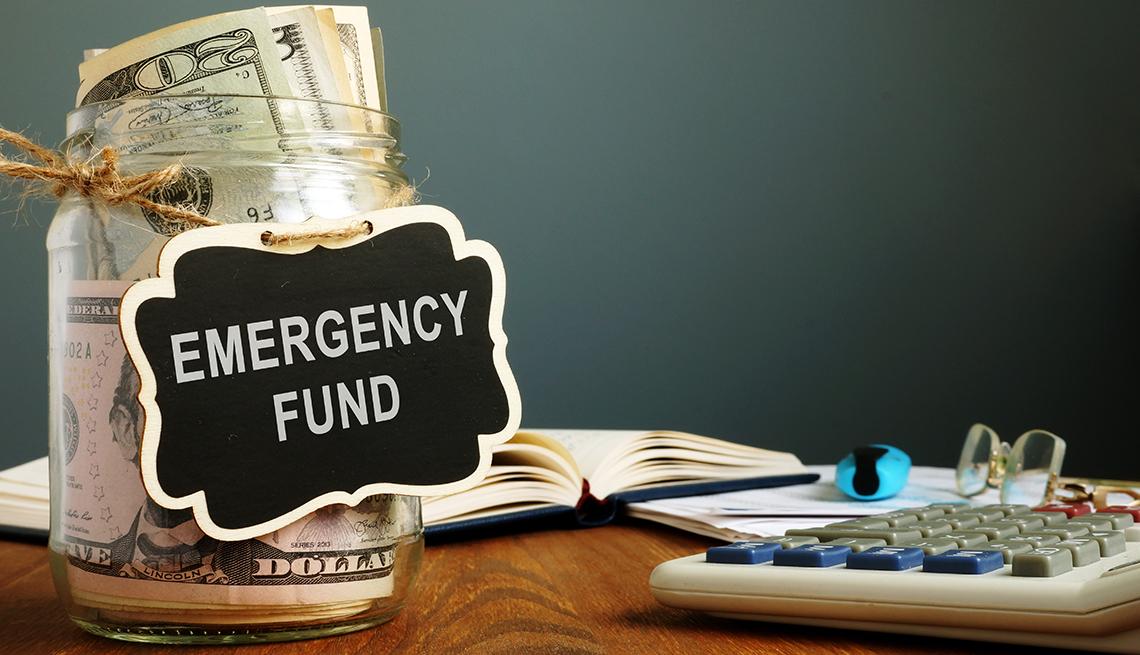 Construye un Fondo ​de Emergencia para el ⁤Futuro